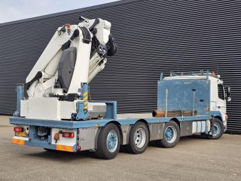 Volvo FM 420 8x2 / HMF 55 t/m CRANE + JIB